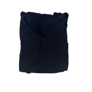 Black lounge wear shirt super comfy and flowy!